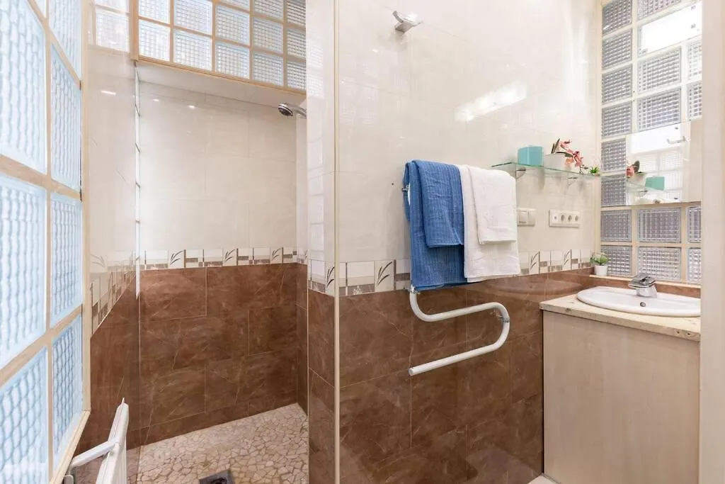 Stylish Central Budapest Apartment